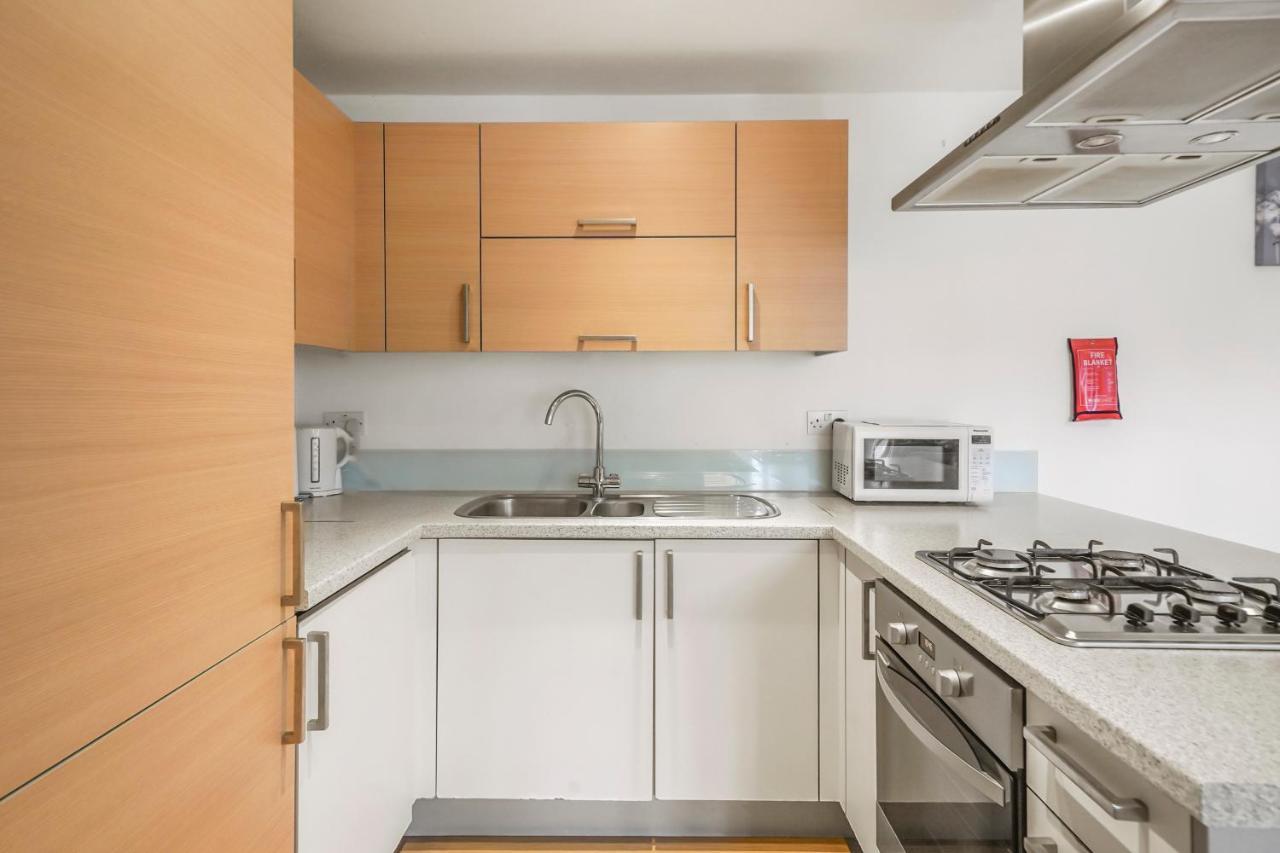 Luxnightzz - Two Bed - Close To North Station And Hospital Colchester Eksteriør bilde
